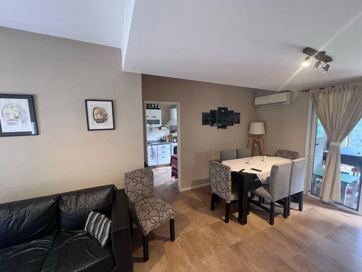 VENTA CASA 4 AMBIENTES EN CALIFORNIA VILLAGE 4