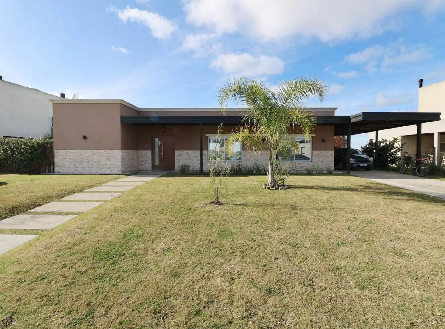 VENTA CASA SAN SEBASTIAN , AREA 6, LOTE de  957m2 2