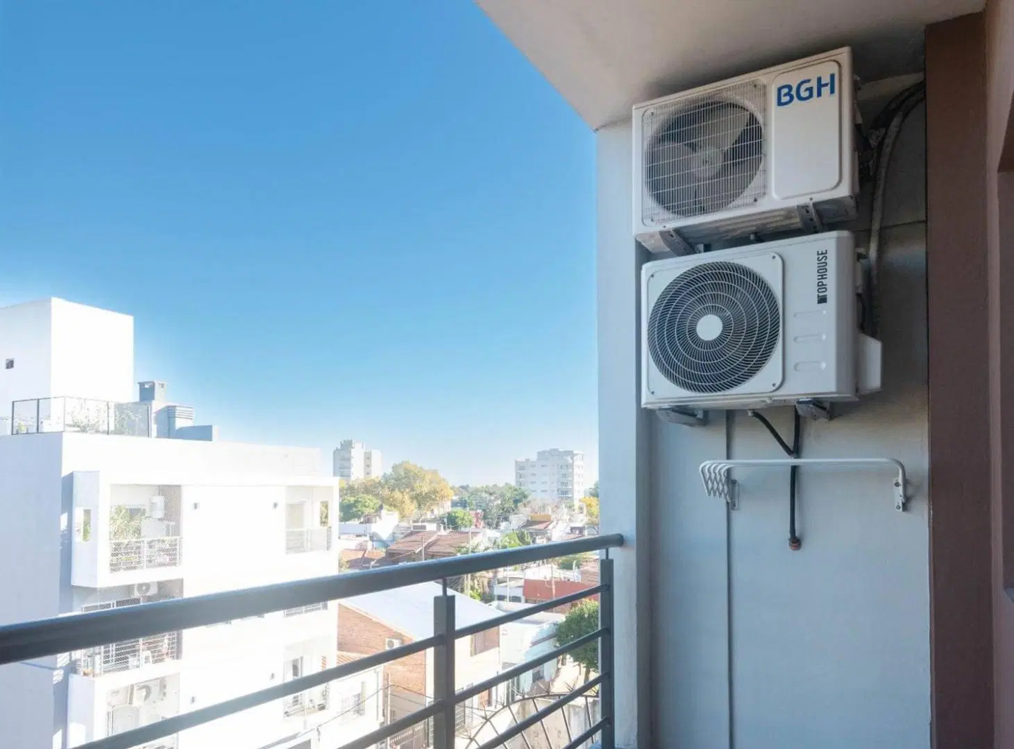 VENTA DEPARTAMENTO 2 AMBIENTES TERRAZA EN CASEROS 5