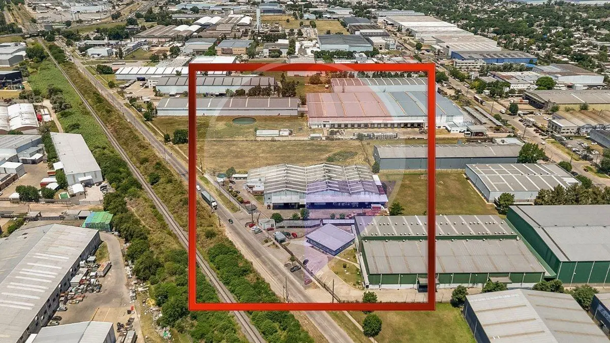 VENTA GALPON/DEPOSITO INDUSTRIAL 3300 m2, GARIN 2