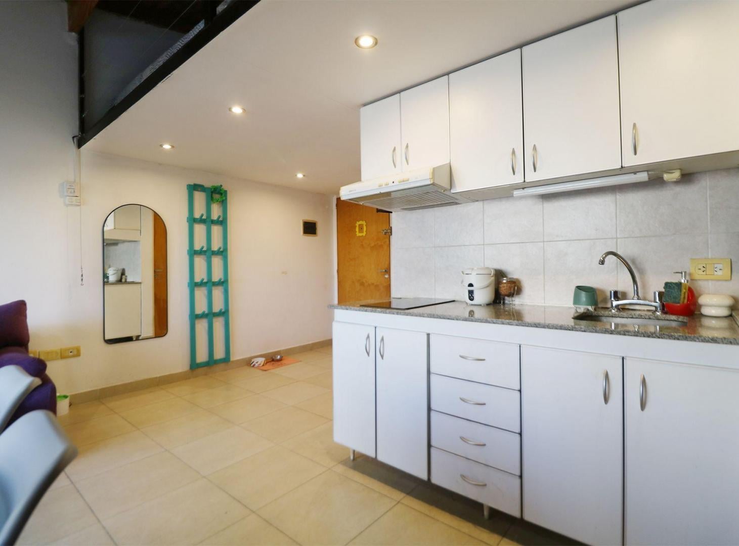 VENTA MONOAMB C BALCON Y ENTREPISO VILLA URQUIZA