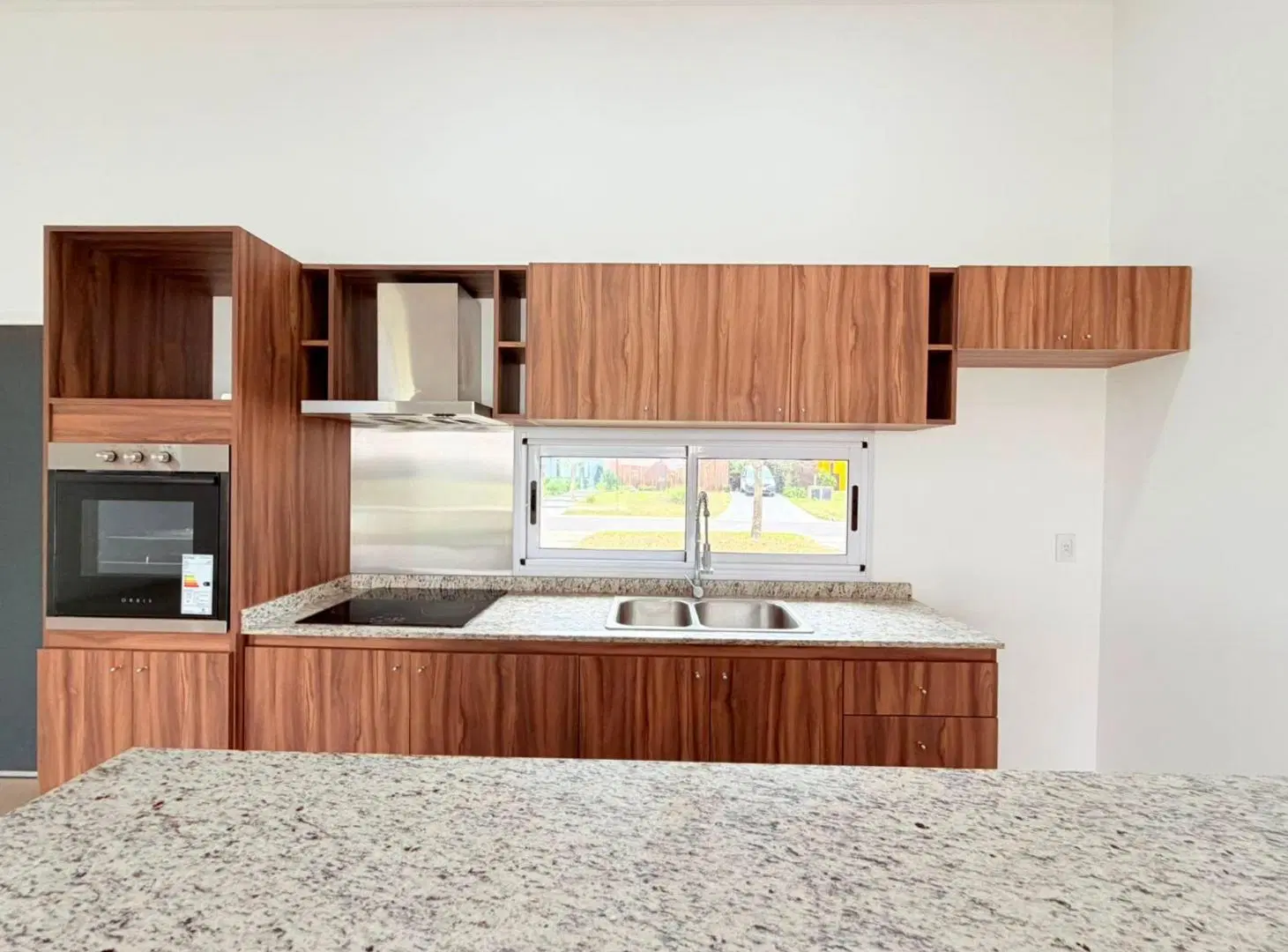 VENTA CASA | PILETA | B° SAN SEBASTIAN | AREA 1 8