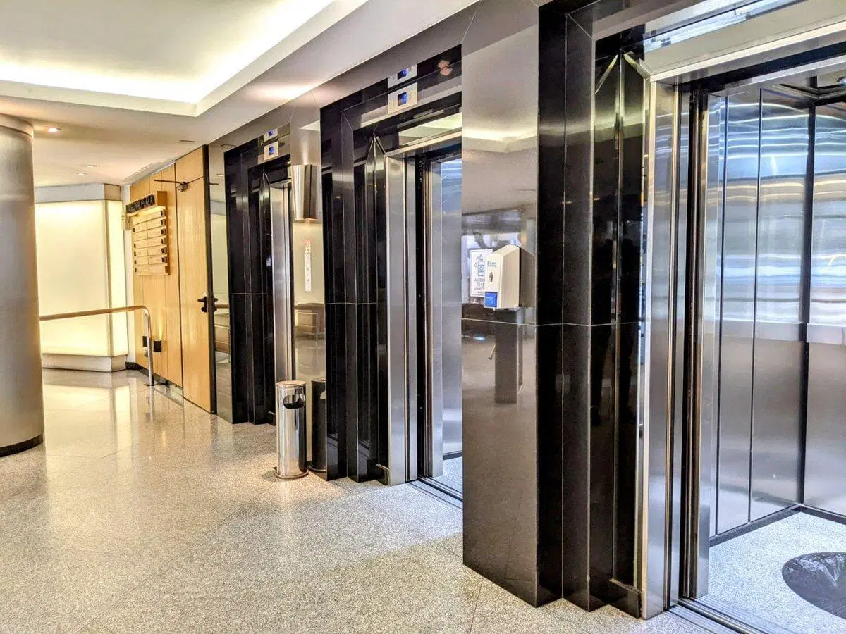 Alquiler Oficina Comercial Av.RoqueSaenzPeña 1149 4