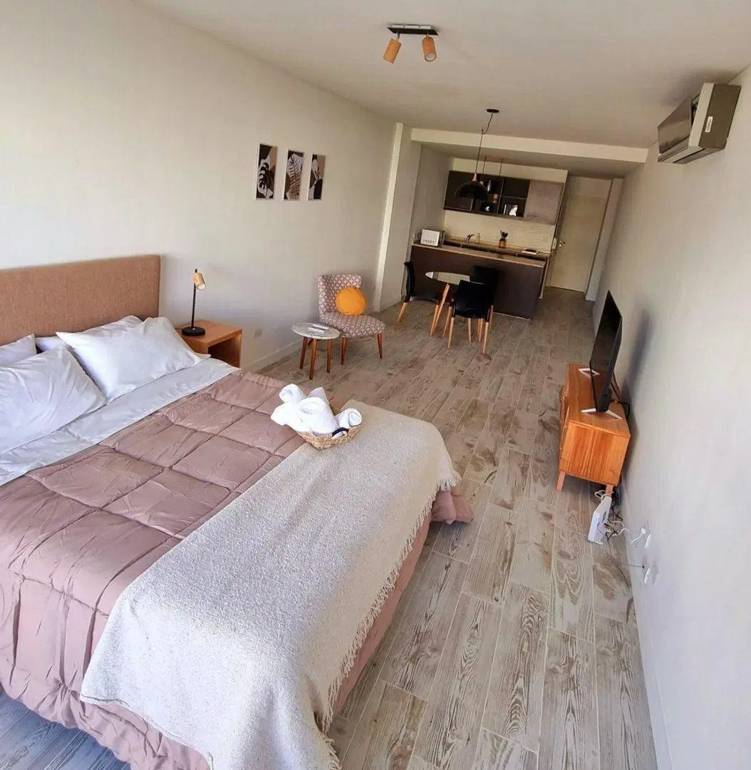 Alquiler muy amplio monoambiente amoblado exc zona 5