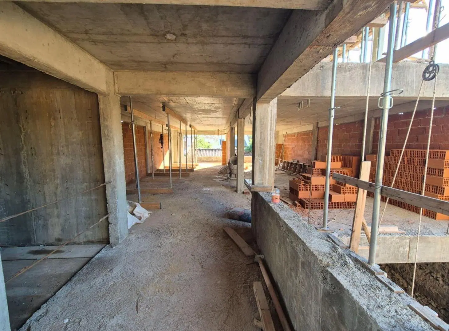 VENTA AMPLIO MONOAMBIENTE COLEGIALES FINANCIACIÓN 3