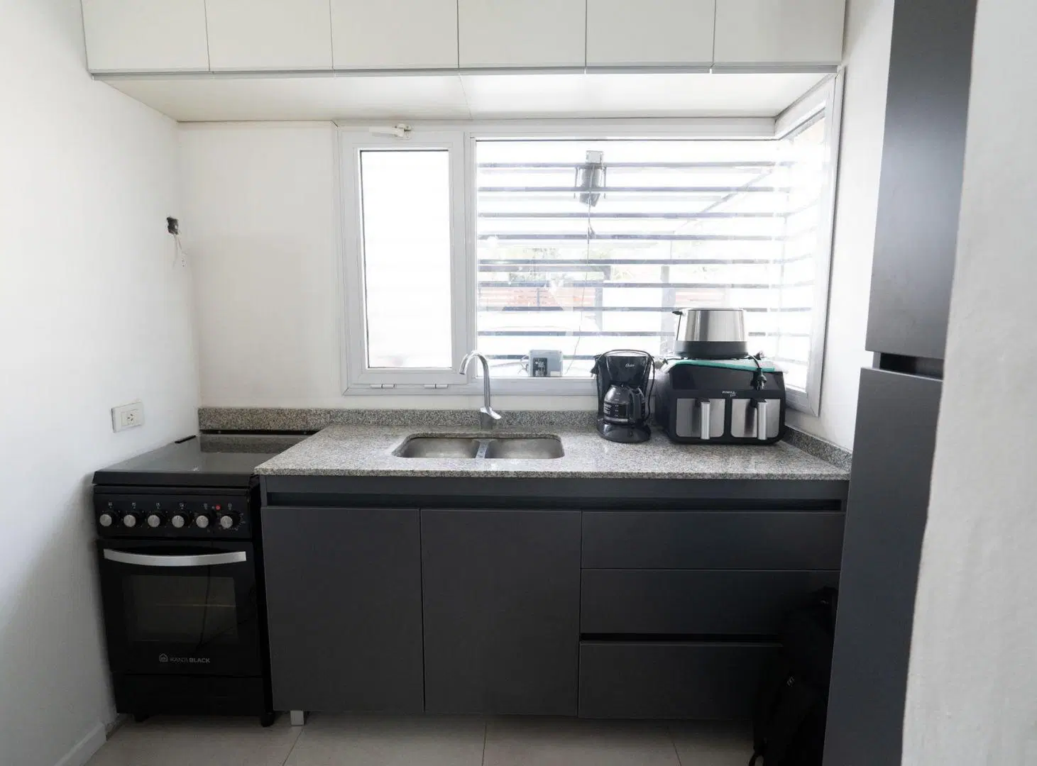VENTA DEPARTAMENTO 3 AMB  COCHERA JARDIN  PARRILLA 4