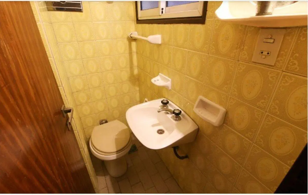 Venta cuatro ambientes con cochera al frente 5