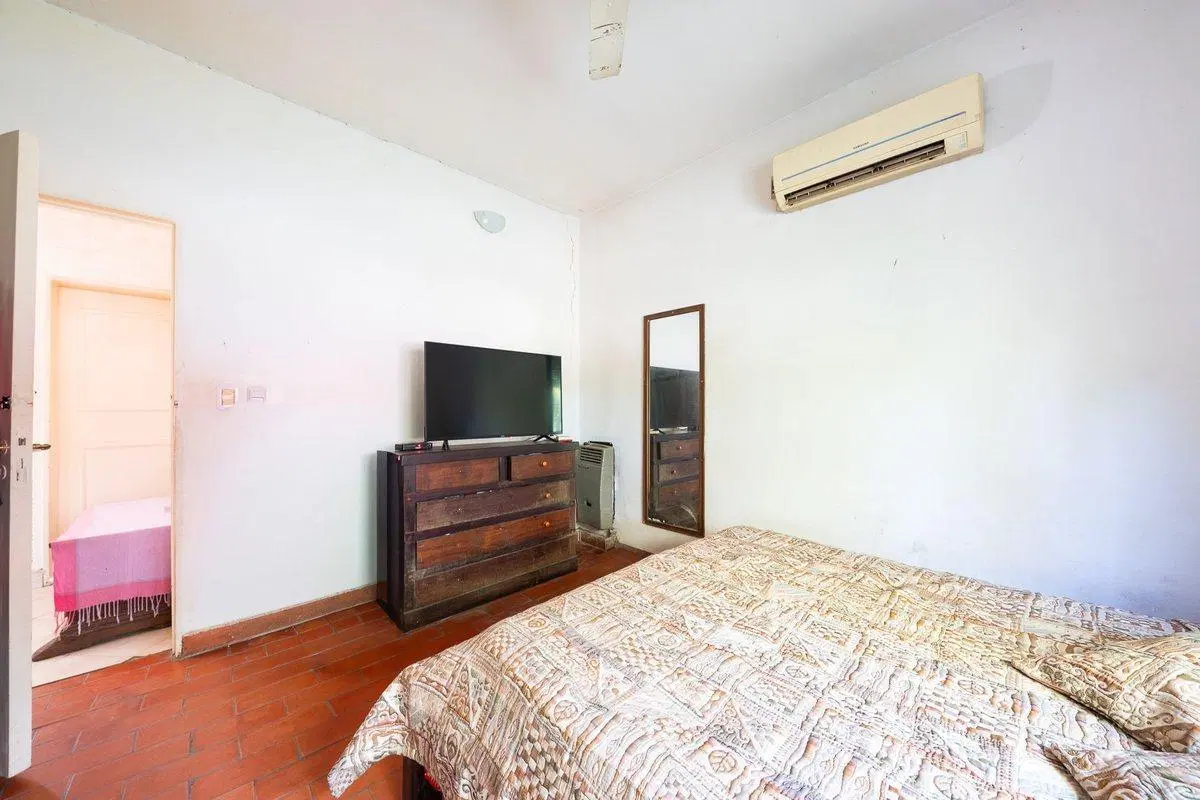 VENTA CASA 3 AMBIENTES CON JARDIN, PILAR 2
