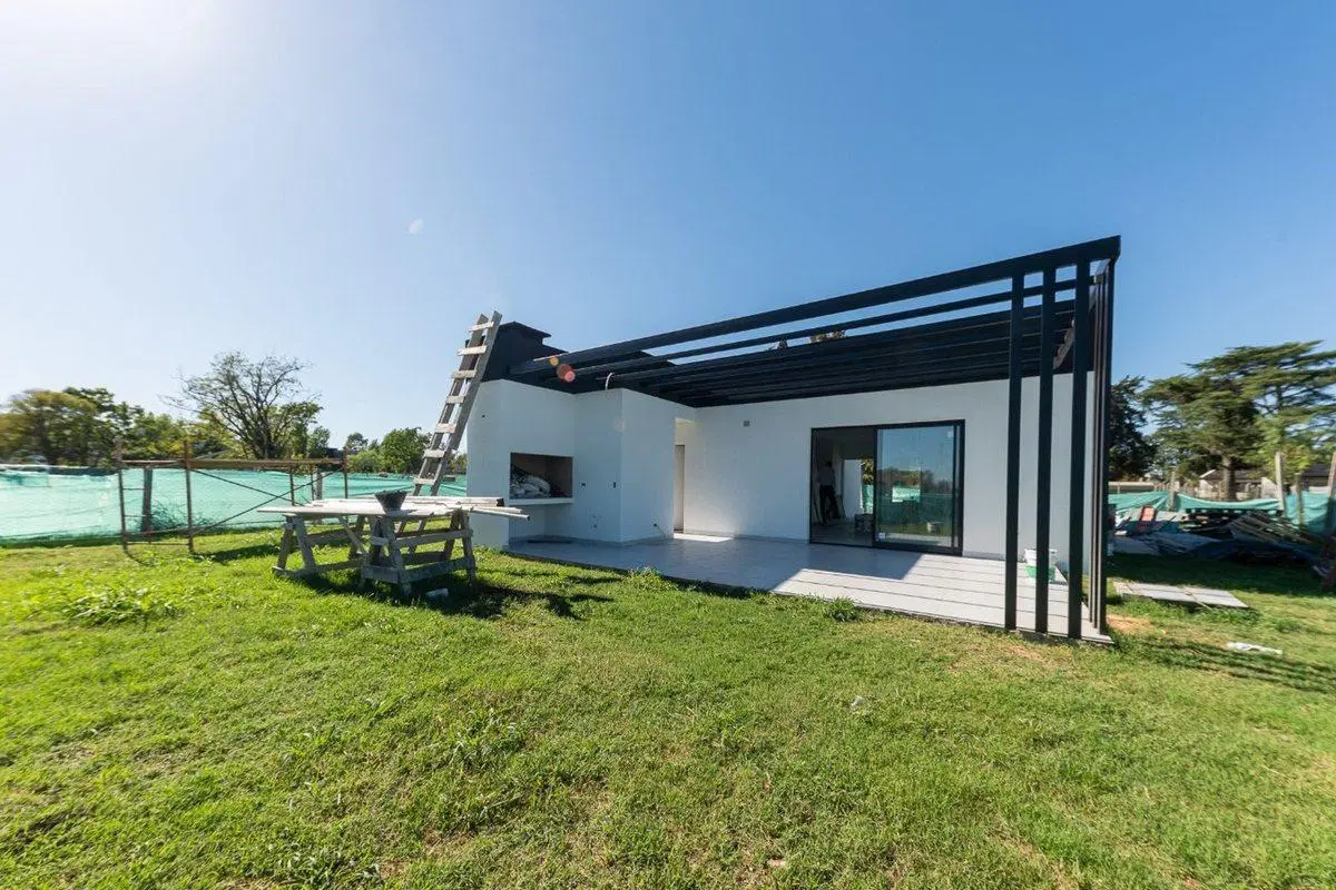 VENTA CASA 4 AMBIENTES SANTA SOFIA PILAR DEL ESTE 3