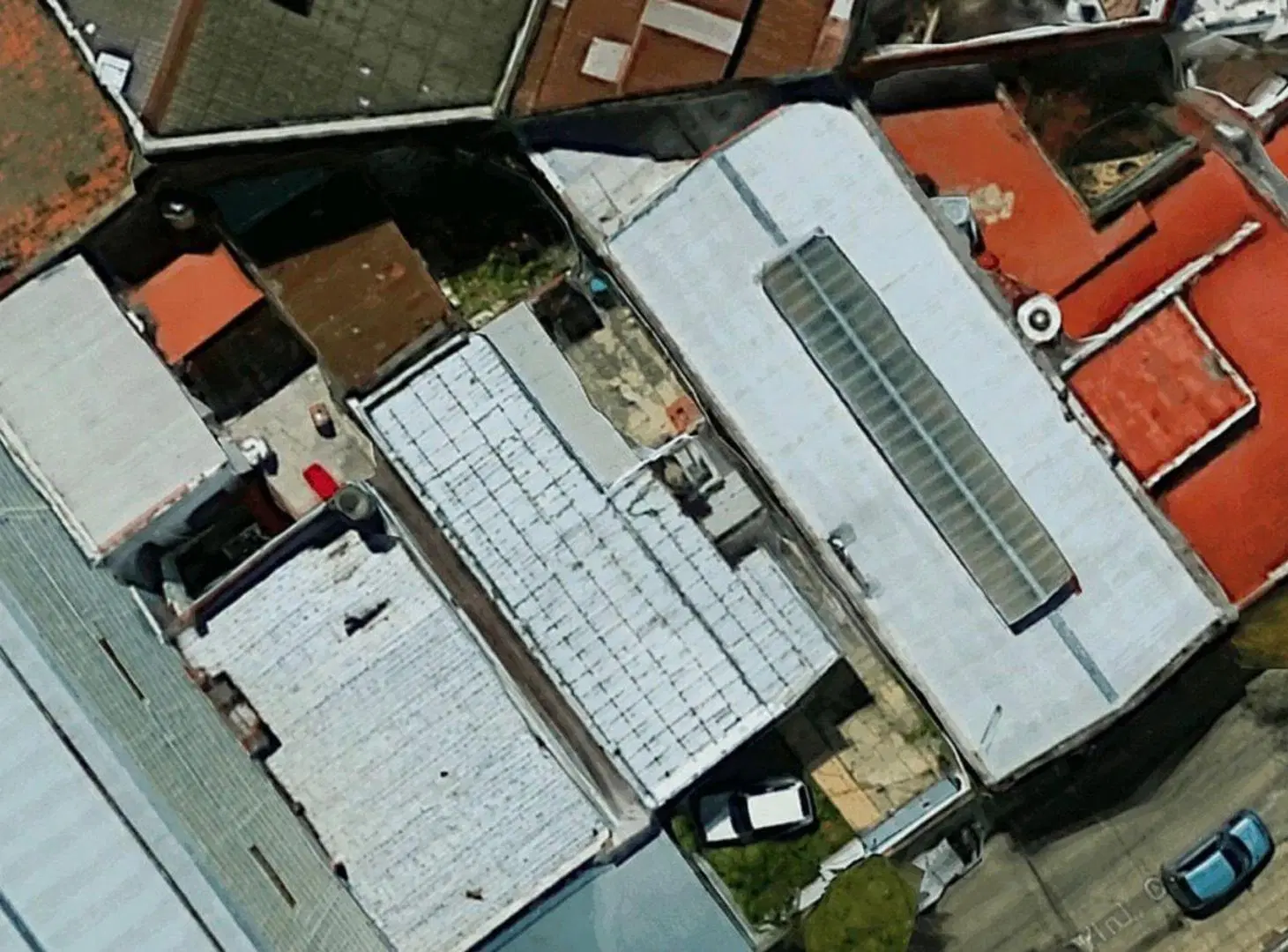 VENTA CASA A RECICLAR/DEPOSITO EN SAN MARTIN 2
