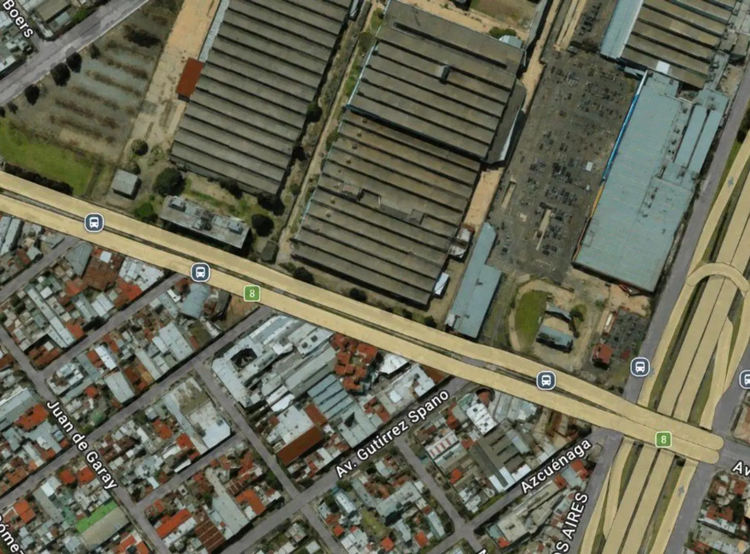 VENTA CASA A RECICLAR/DEPOSITO EN SAN MARTIN 5