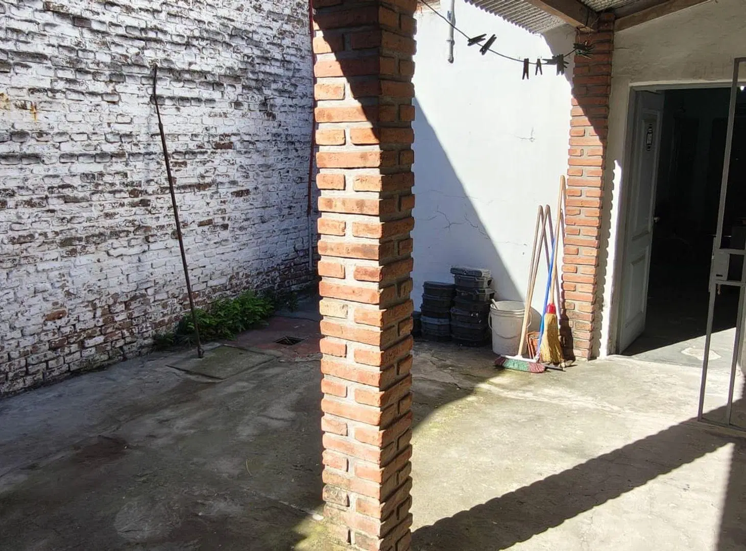 VENTA CASA A RECICLAR/DEPOSITO EN SAN MARTIN 4