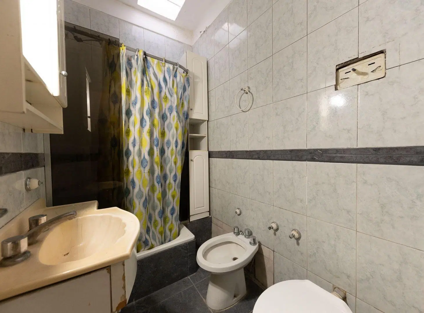 VENTA CASA 5 AMBIENTES EN VILLA TESEI. 8