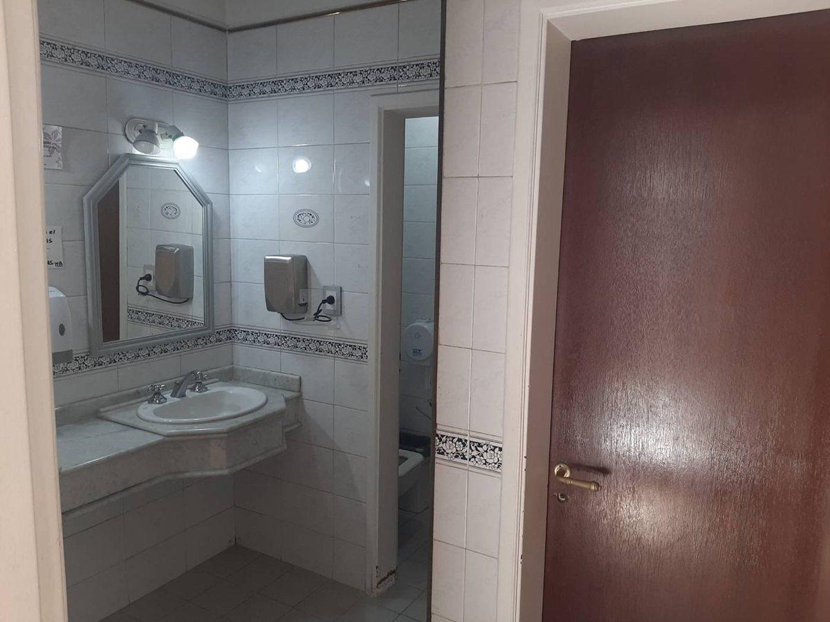 Foto de Venta oficinas muy amplias oportunidad, imagen 5