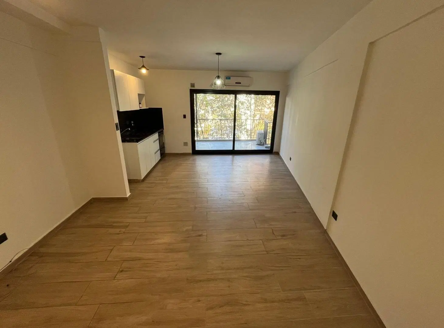 Alquiler monoambiente con balcon Caballito 4