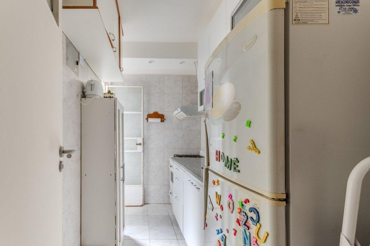 Foto de 3 AMBIENTES C/BALCON 1ER PISO POR ESCALERA ALMAGRO, imagen 5