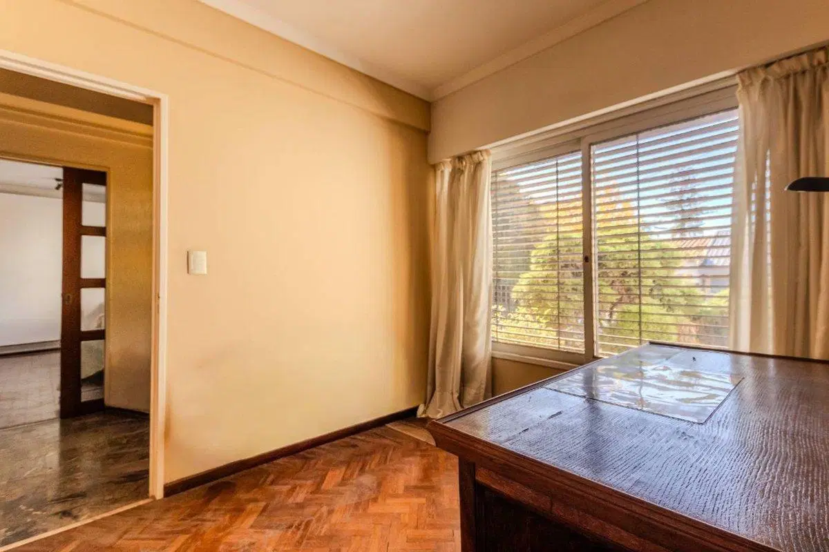 VENTA CHALET 6 AMB C/QUINCHO GARAGE en HAEDO NORTE 4