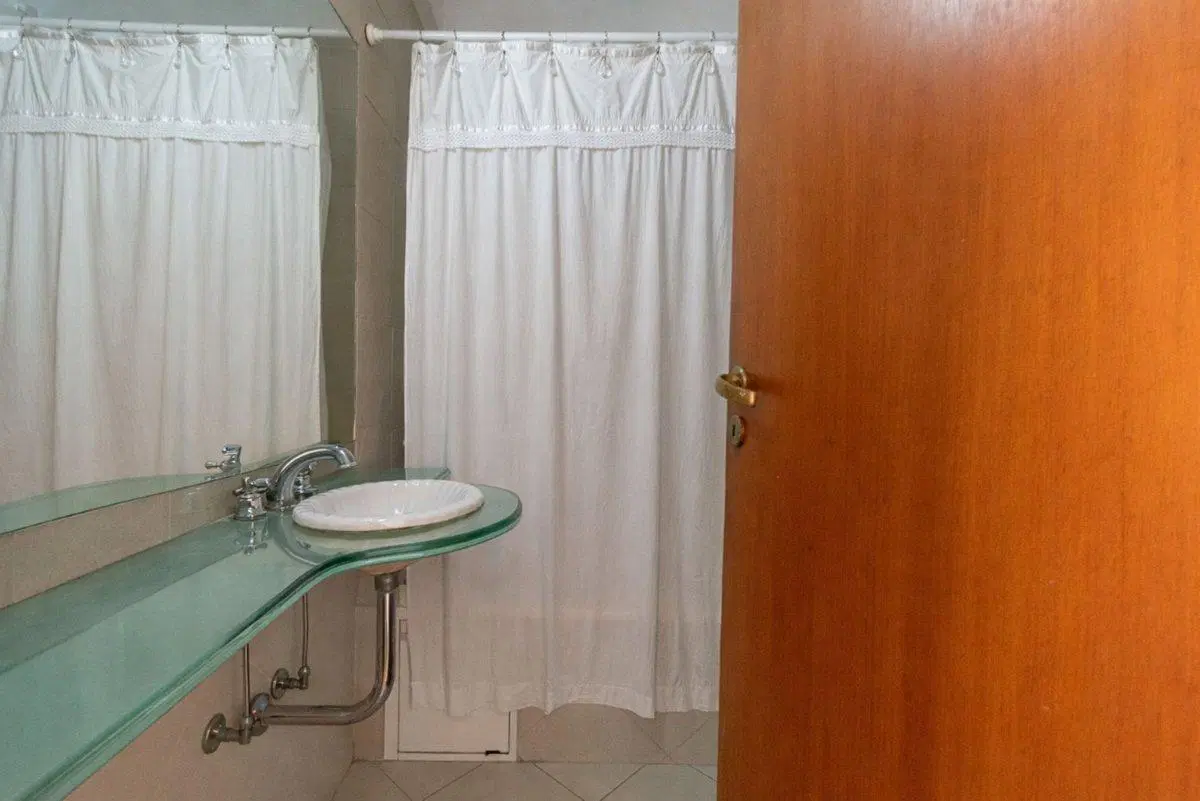 Venta PH tipo casa 5 amb con patio Villa Ortuzar 5