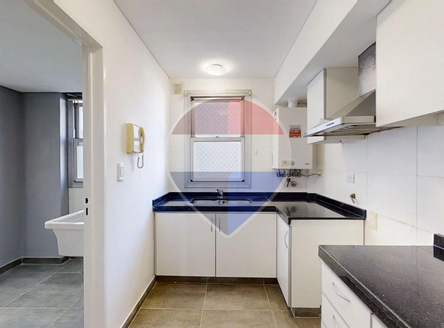 DEPARTAMENTO 3 AMBIENTES EN ALQUILER COCHERA FIJA 5