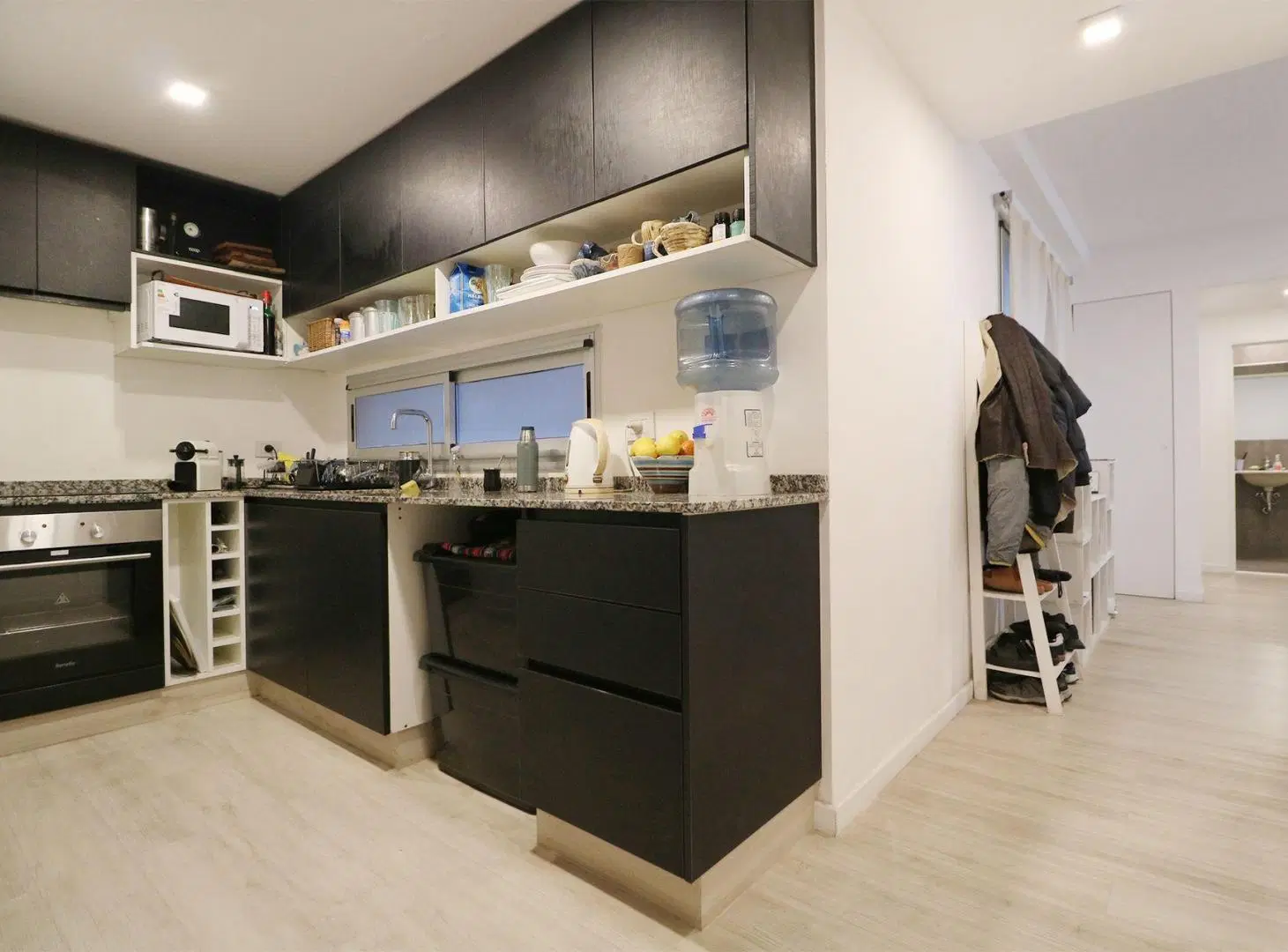 VENTA 3 AMBIENTES BALCON LUMINOSO FULL AMENITIES 4