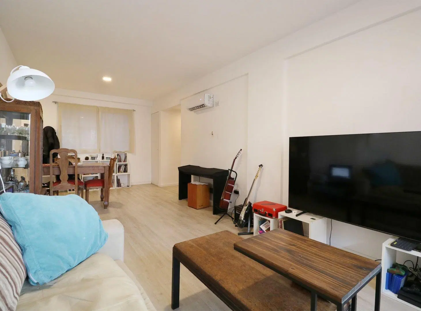 VENTA 3 AMBIENTES BALCON LUMINOSO FULL AMENITIES 8