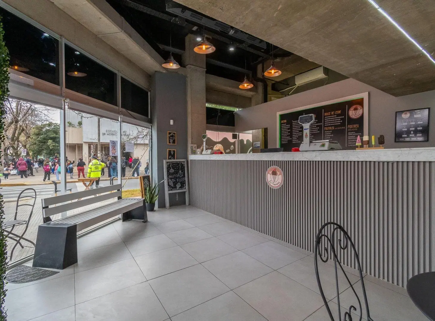 Venta local comercial en Escobar 8