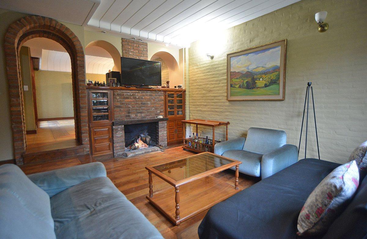 Foto de VENTA CASA EZPELETA APTO CREDITO QUINCHO PARRILLA, imagen 2