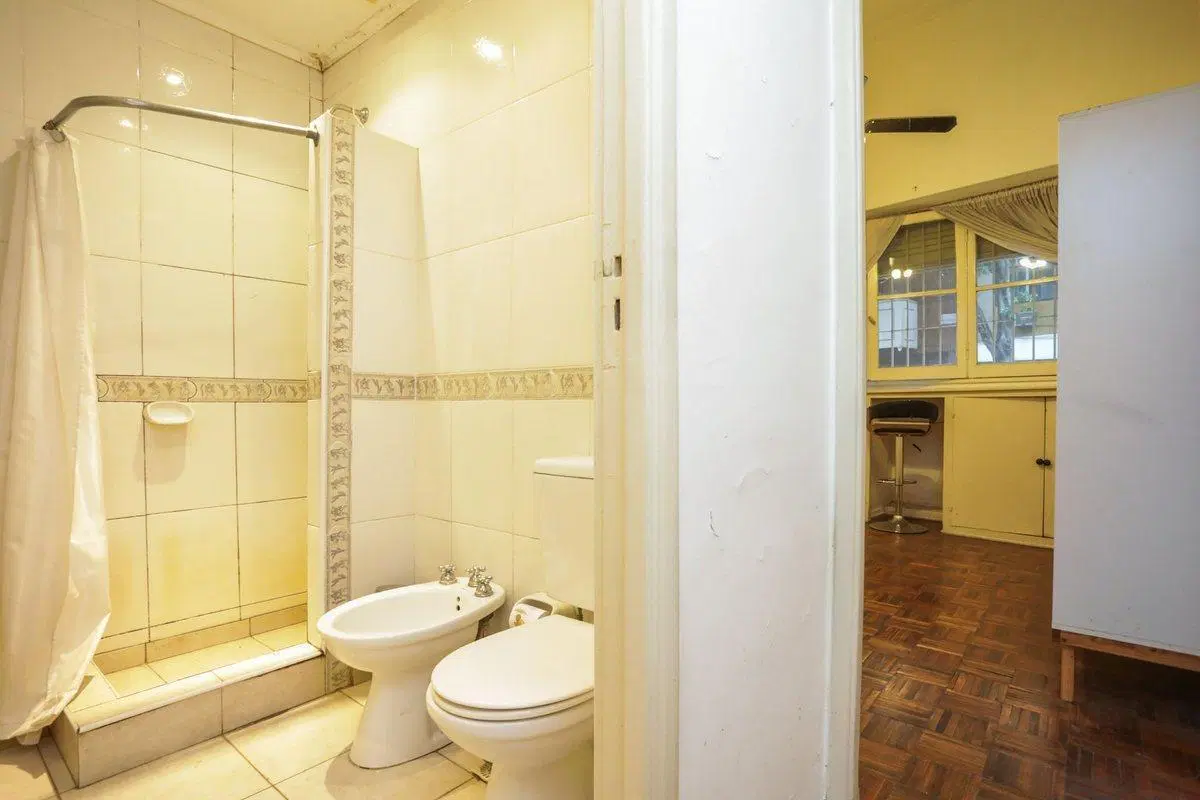VENTA Departamento de dos ambientes en Balvanera 4