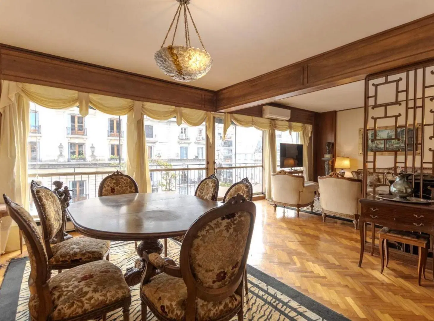 VENTA Departamento 4 Amb. C/ Dependencia RECOLETA 3