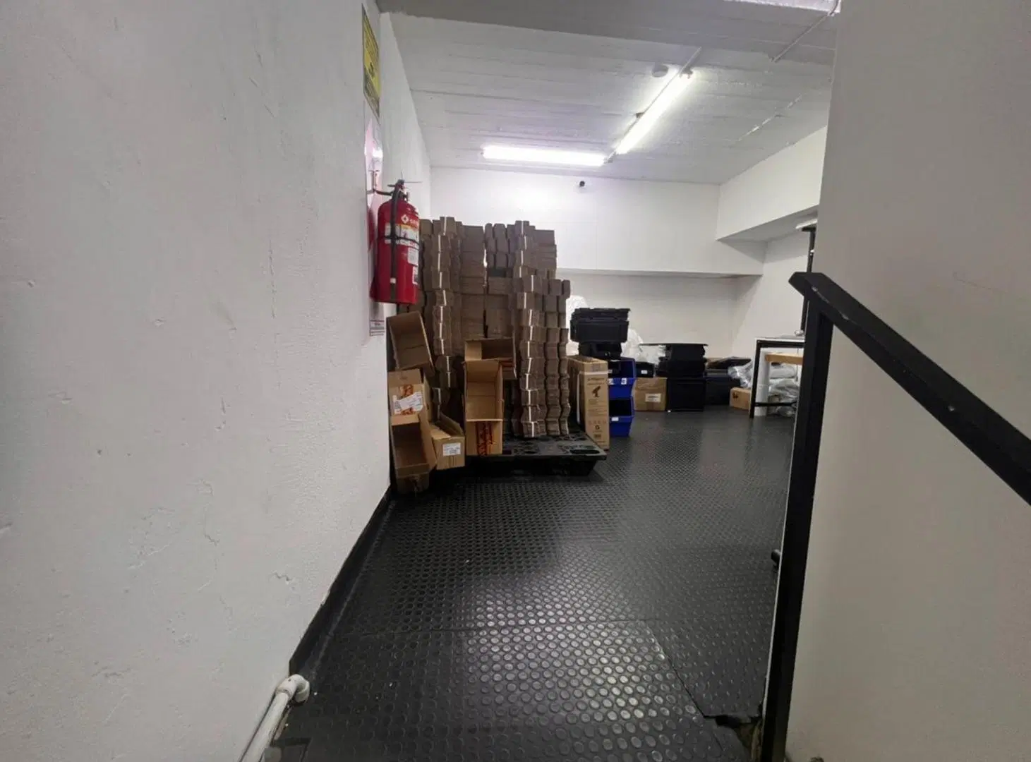 ALQUILER COMERCIAL DEPOSITO EN VILLA URQUIZA 2