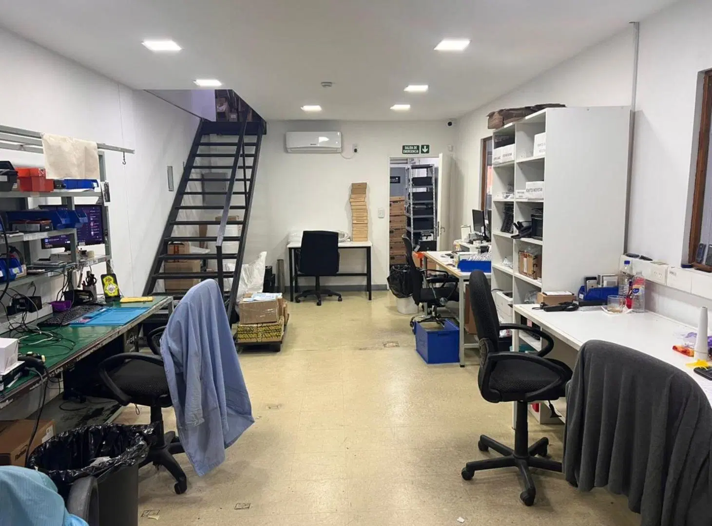 ALQUILER COMERCIAL DEPOSITO EN VILLA URQUIZA 3
