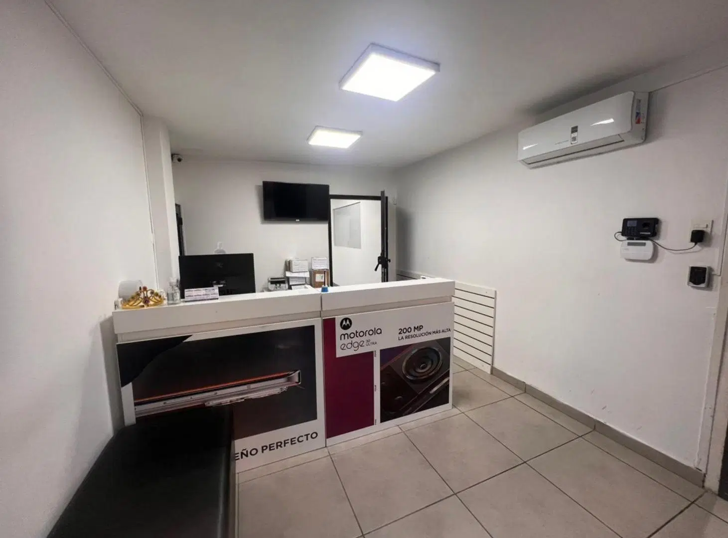 ALQUILER COMERCIAL DEPOSITO EN VILLA URQUIZA 4