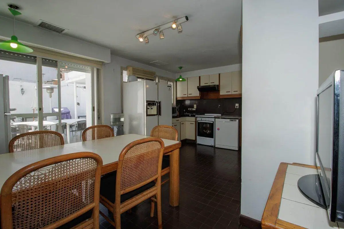 VENTA CASA 5 AMB MAS DEPENDENCIA EN BARRIO RIVER 2