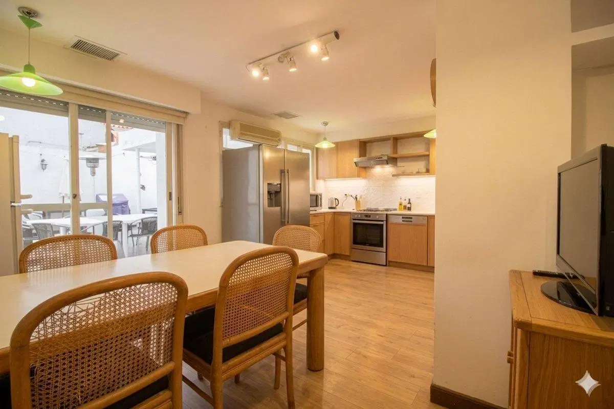 VENTA CASA 5 AMB MAS DEPENDENCIA EN BARRIO RIVER 3