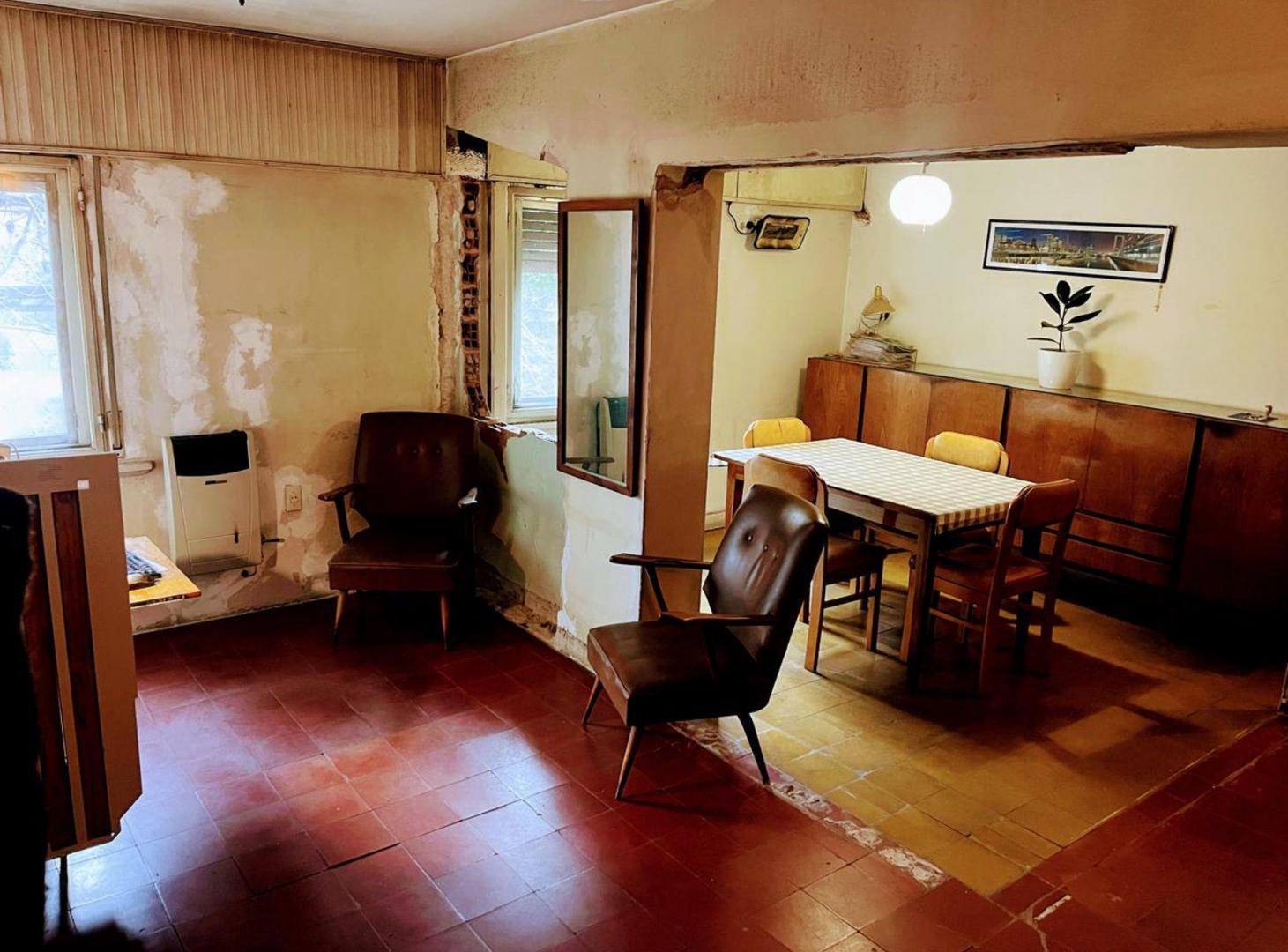 Foto de VENTA-Departamento 4 ambientes-Villa Tesei, imagen 3