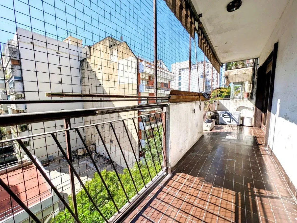Venta Depto. 4 amb. Balcón, Coch, Belgrano 2
