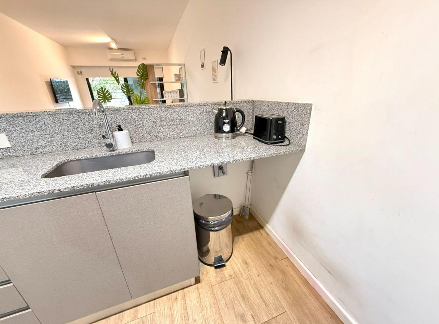 Foto de Monoambiente c/balcon FULL AMENITIES PRIMA Flores, imagen 4