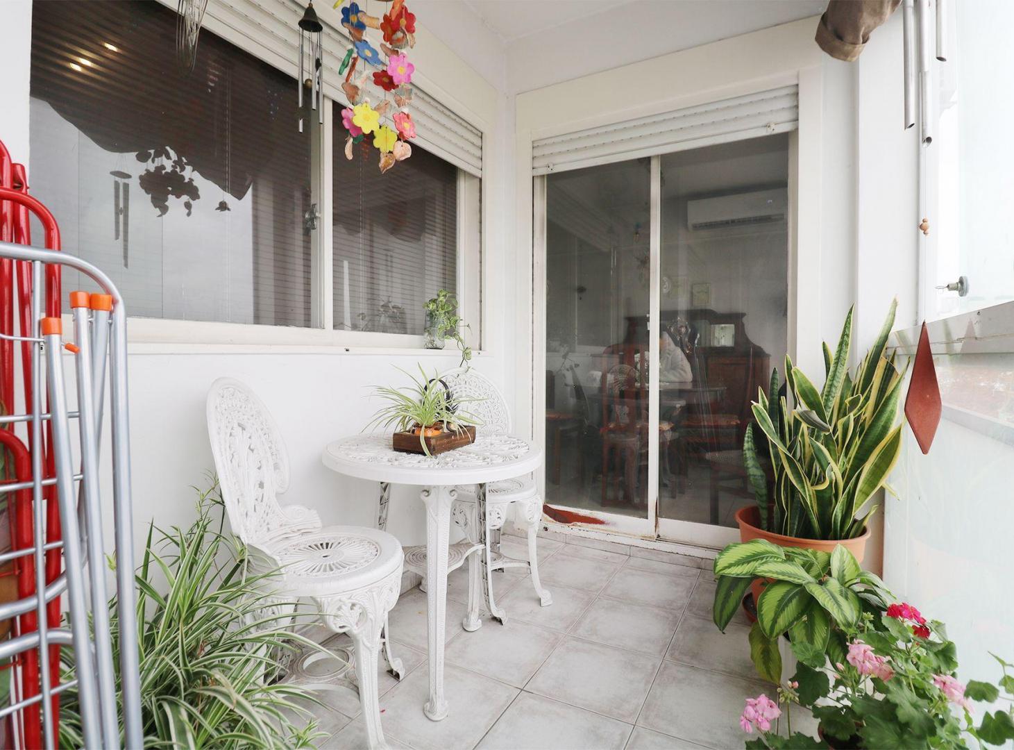 Foto de VENTA DEPTO 3 AMB C/ BALCÓN EN VILLA DEL PARQUE, imagen 2