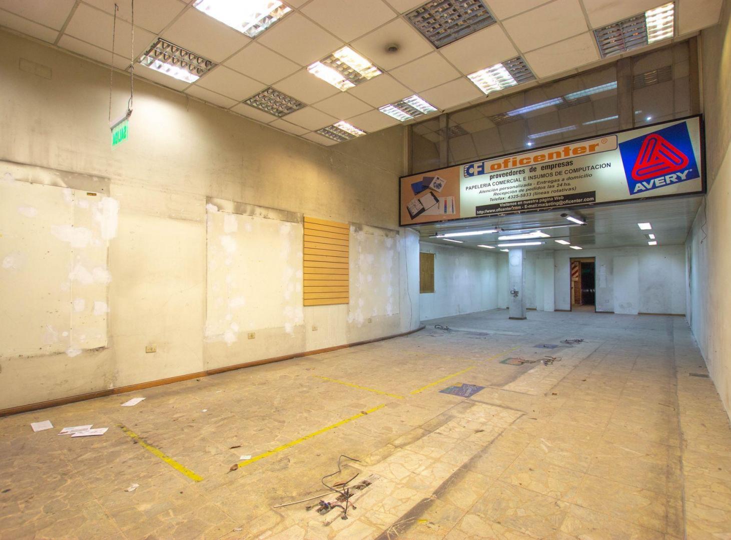 Foto de Importante local comercial en excelente zona, imagen 1