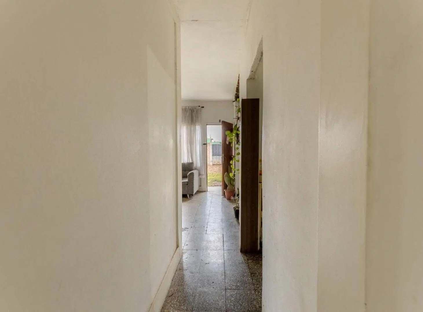 VENTA casa 3 ambientes con Piscina en TORTUGUITAS 4