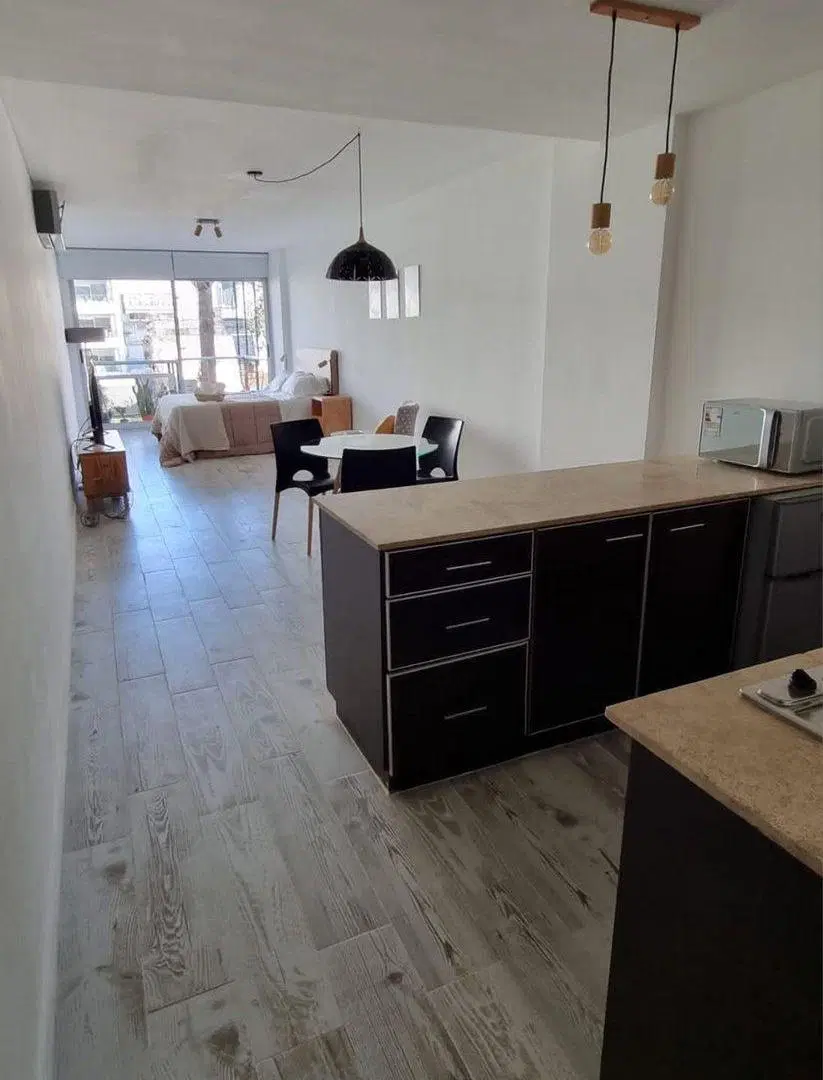 Venta muy amplio monoambiente excelente zona 2
