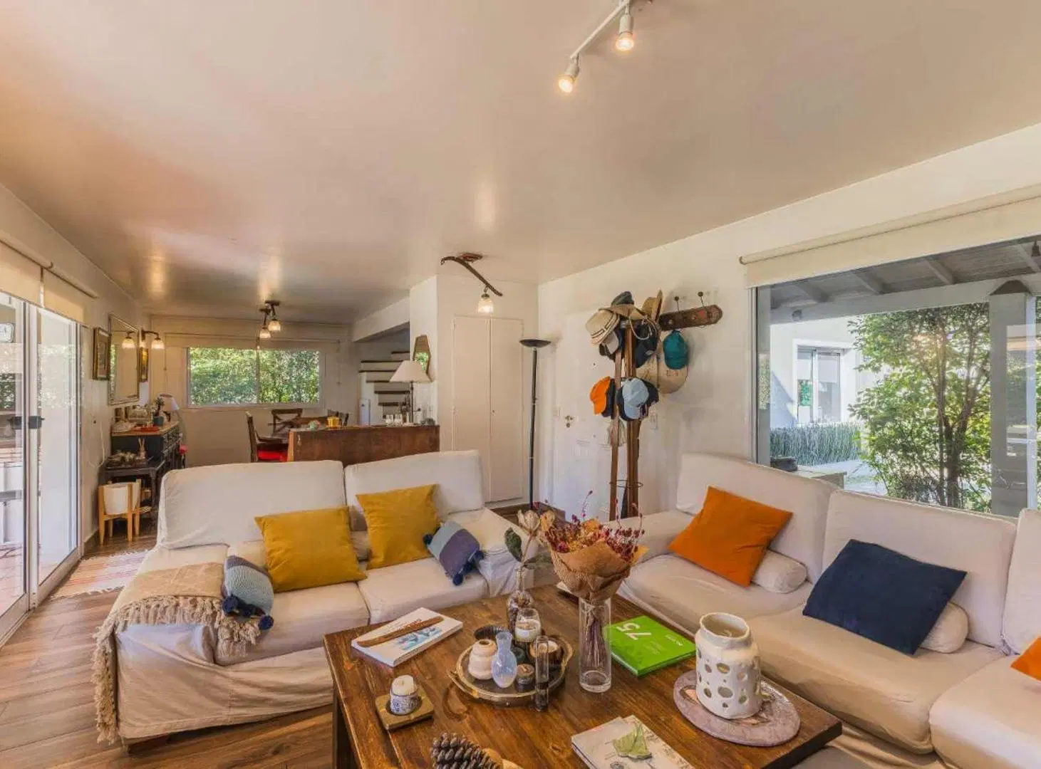 VENTA CASA 6 AMB LOS SAUCES - APTO CREDITO 2