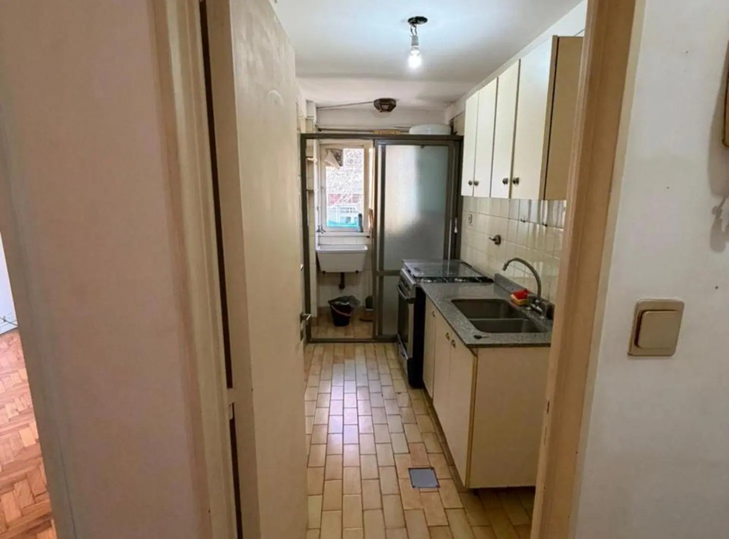 VENTA DEPARTAMENTO 2 AMBIENTES CON BALCÓN FLORES 2