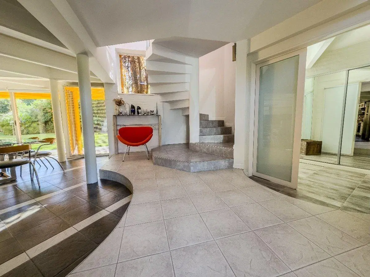 CASA VENTA 6 AMBIENTES COUNTRY SAN DIEGO MORENO 2