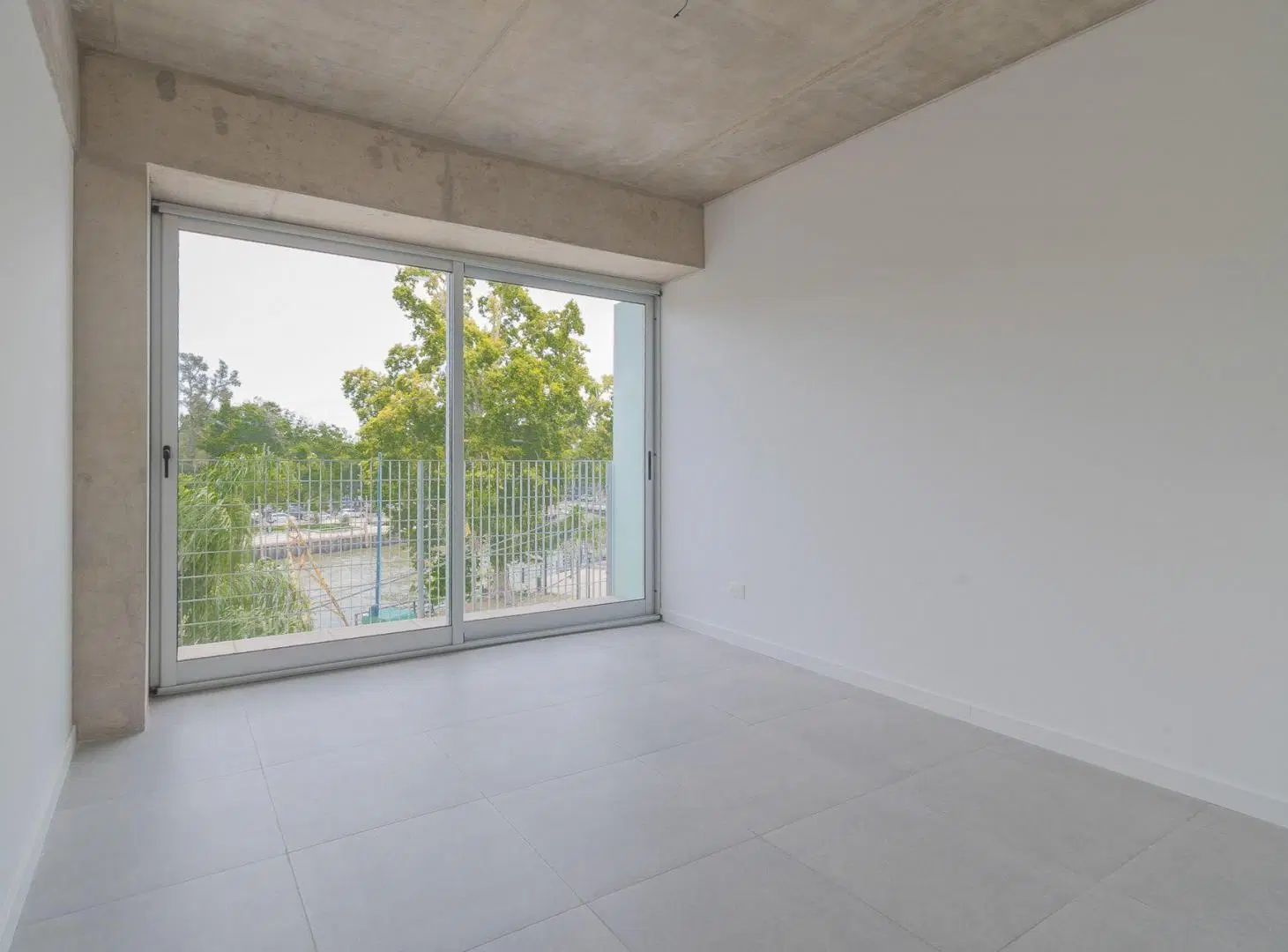Venta Depto 3 ambientes Domus Delta 2