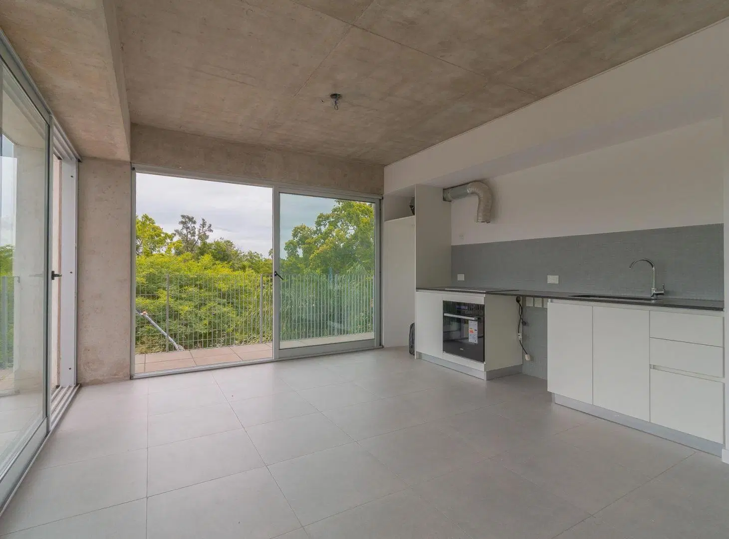 Venta Depto 3 ambientes Domus Delta 3