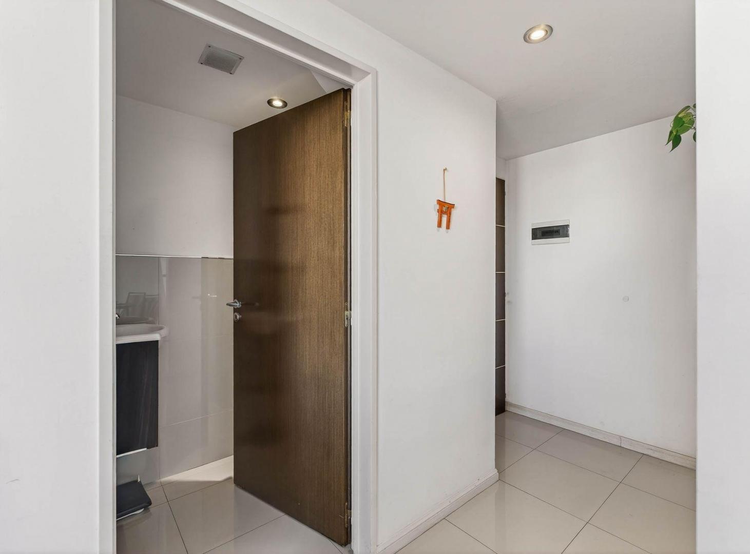 Foto de Venta departamento 2 ambientes Villa Luro, imagen 3