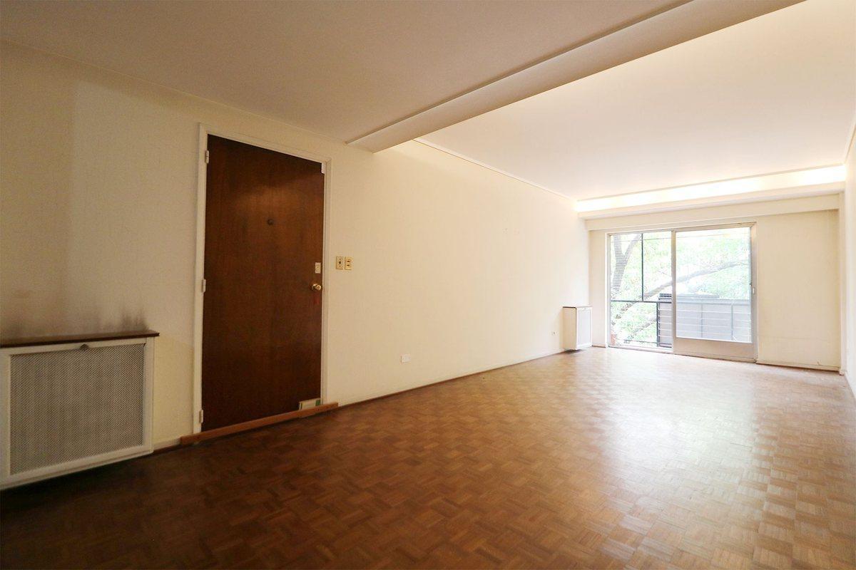 Foto de VENTA PISO 4 AMBIENTES C/ DEP, BALCÓN Y COCHERA, imagen 3