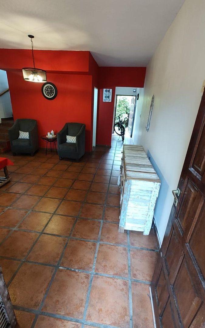 Foto de CASA PH COCHERA Y JARDIN EN CIUDAD EVITA, imagen 3