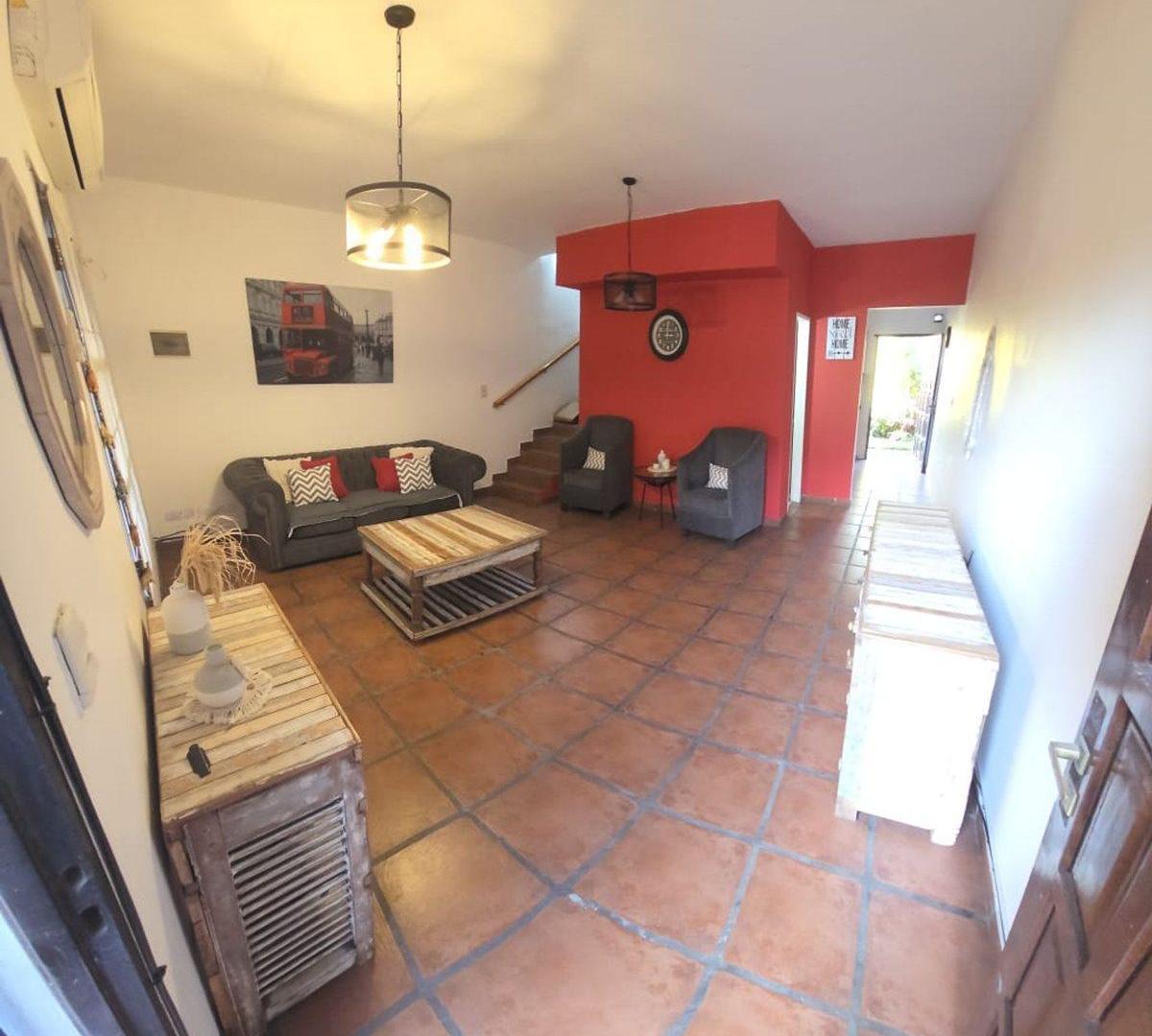 Foto de CASA PH COCHERA Y JARDIN EN CIUDAD EVITA, imagen 4